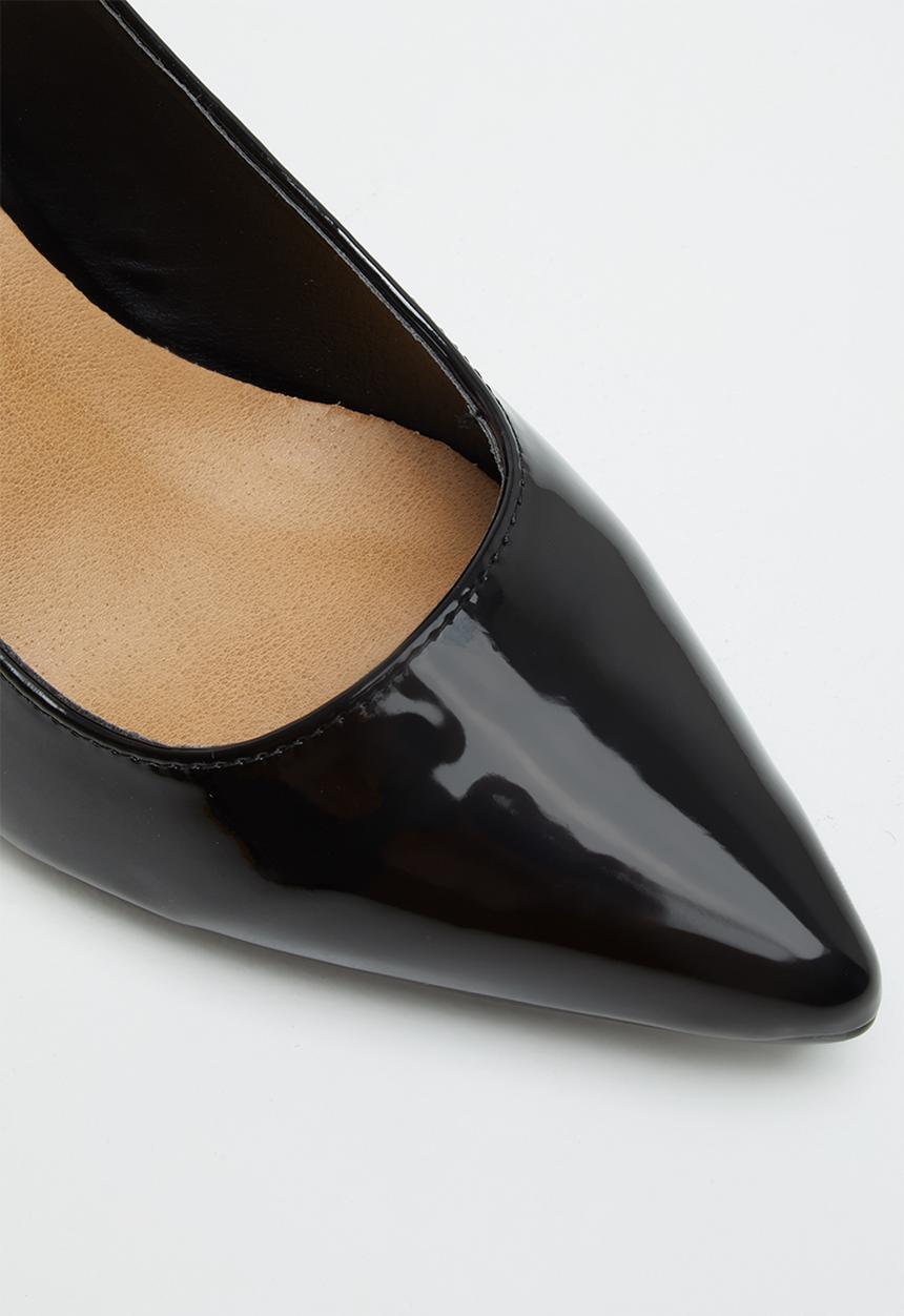 Madison® - Milani court heel - black