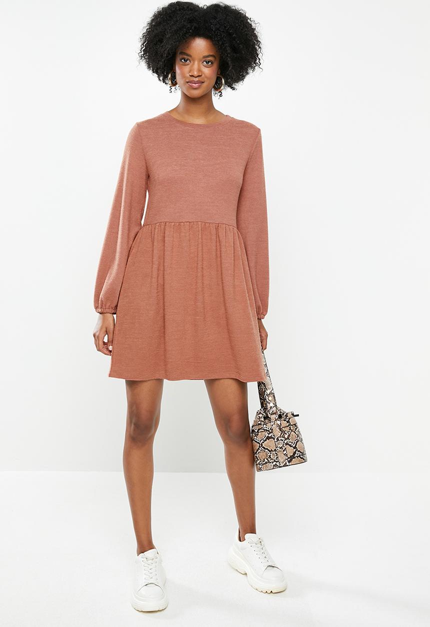 Blake - Knit balloon sleeve mini dress - dusty coral