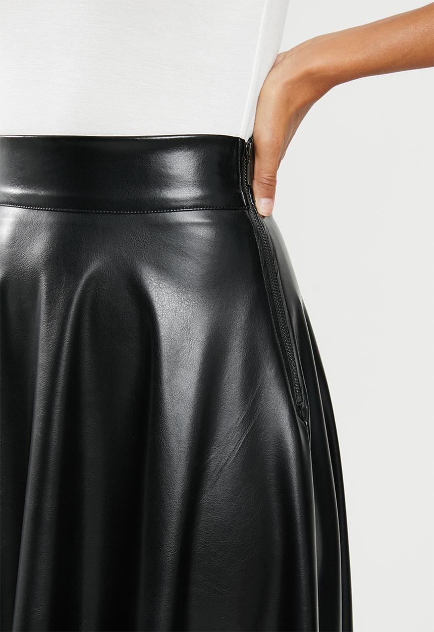 VELVET - Pleather circle midi skirt - black