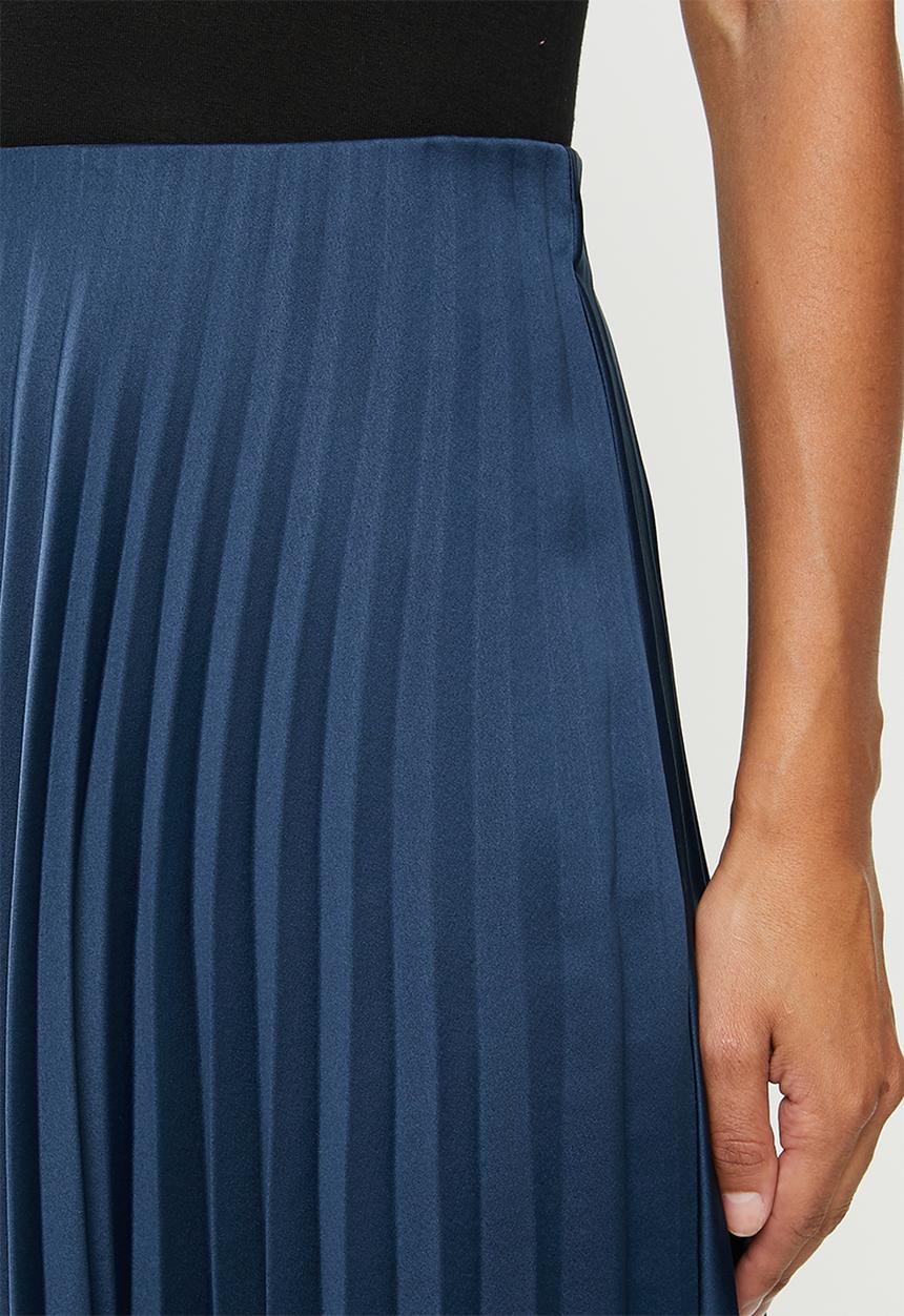 VELVET - Pleated midi skirt - blue