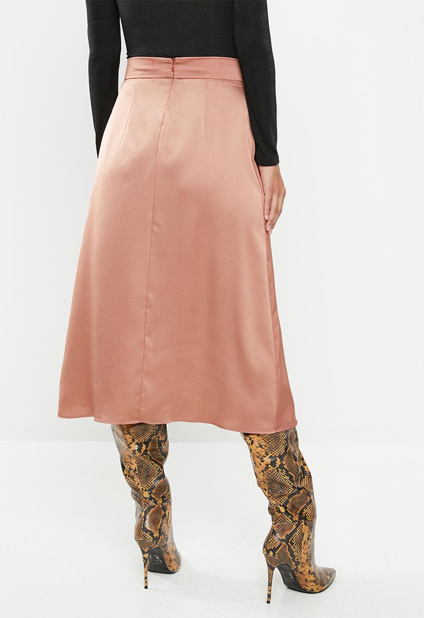 VELVET - Satin pleated midi skirt - dusty coral