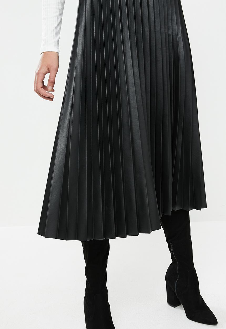 MILLA - Pu pleated skirt - black