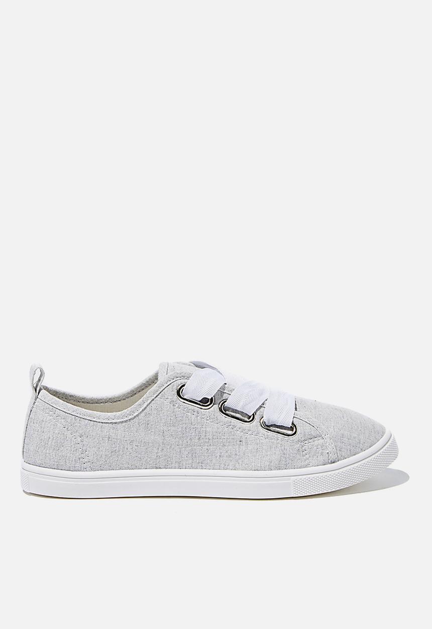 Cotton On - Penelope lace up plimsoll - soft grey texture
