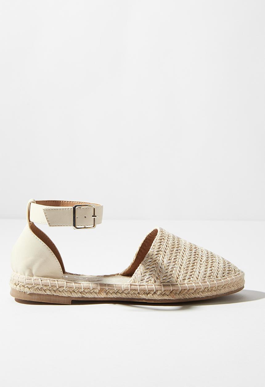 Cotton On - Audrey ankle strap espadrille  - off white raffia