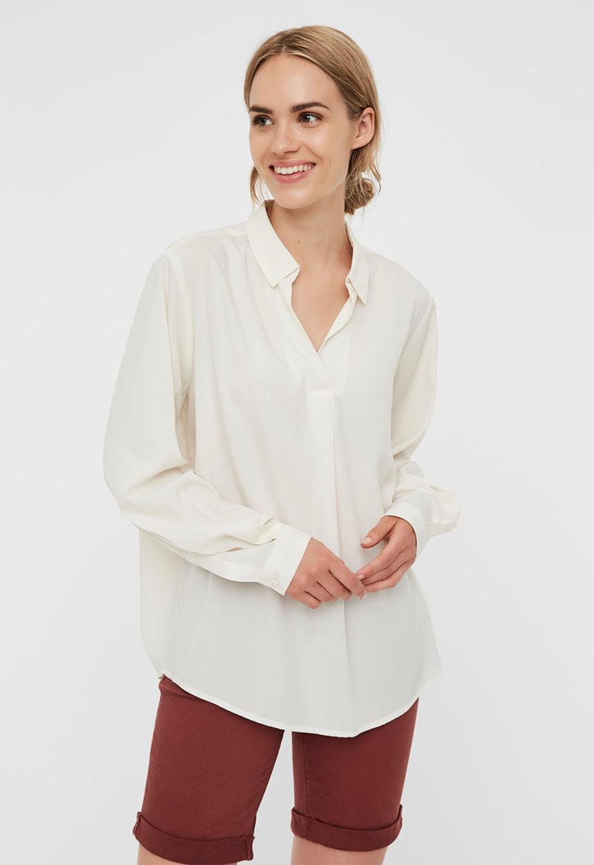 Vero Moda - Genia long sleeve v-neck top - cream