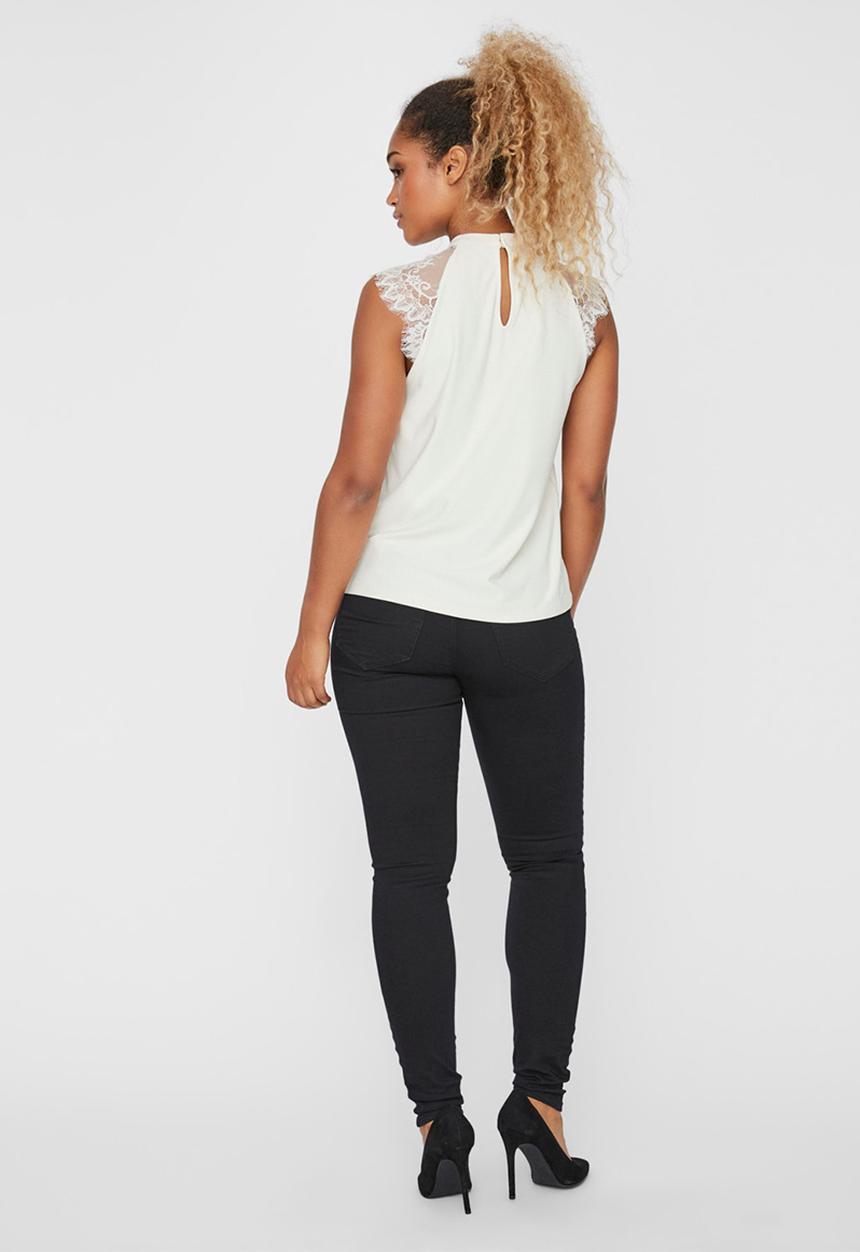 Vero Moda - Milla lace blouse - off white 