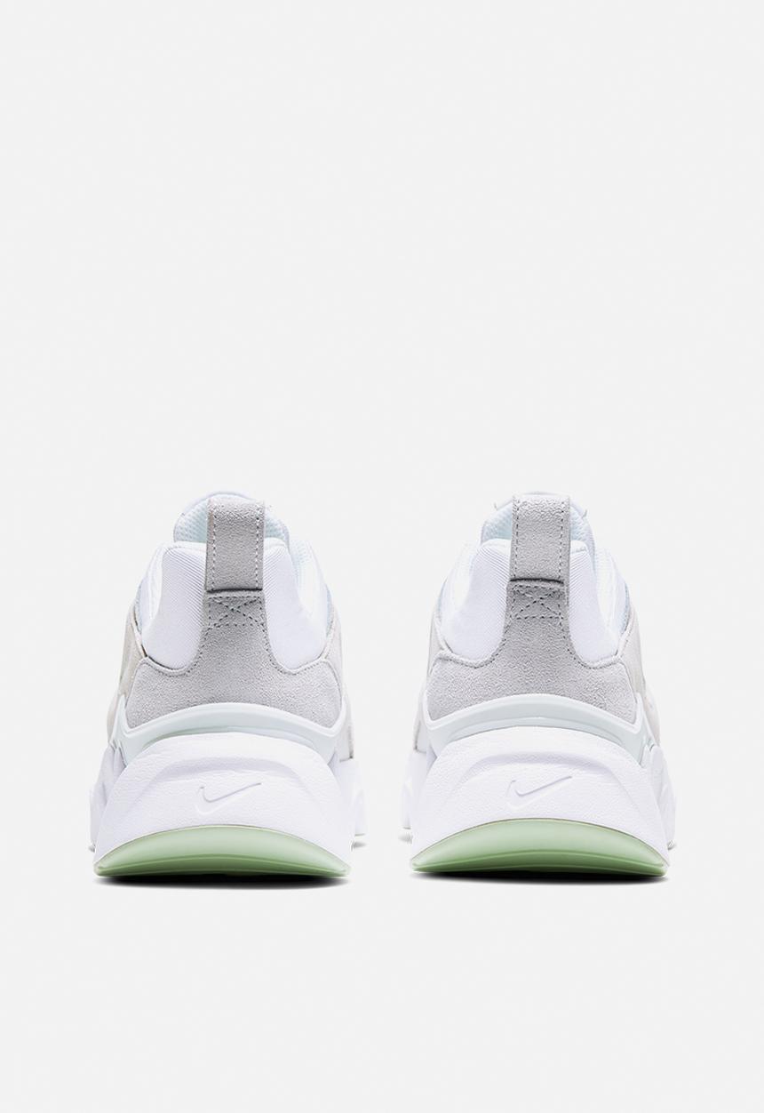 Nike - Ryz 365 - white/pistachio frost-photon dust-black