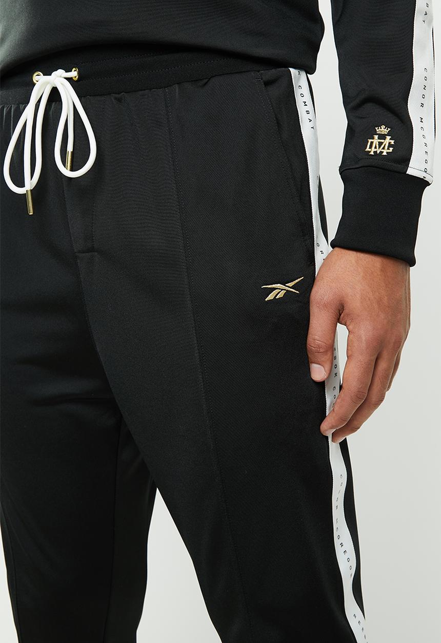 Reebok - Combat Conor McGregor tracksuit - multi 