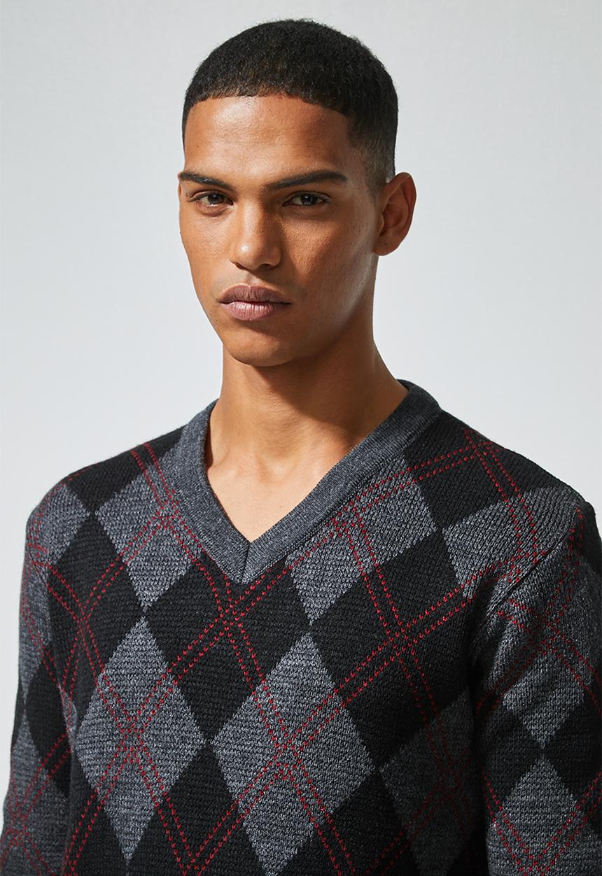Superbalist - Argyle v-neck knit - multi