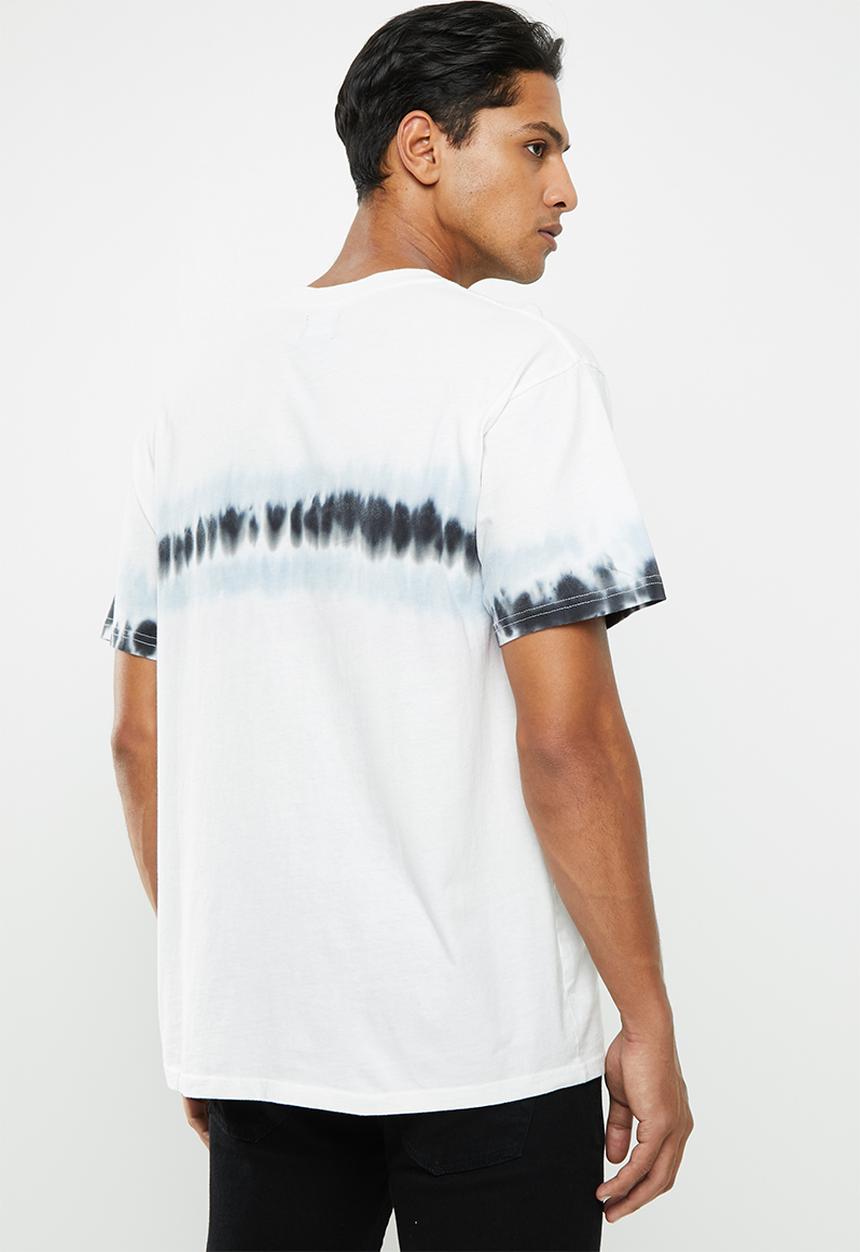 Cotton On - Festival short sleeve tee - blue fog washed black