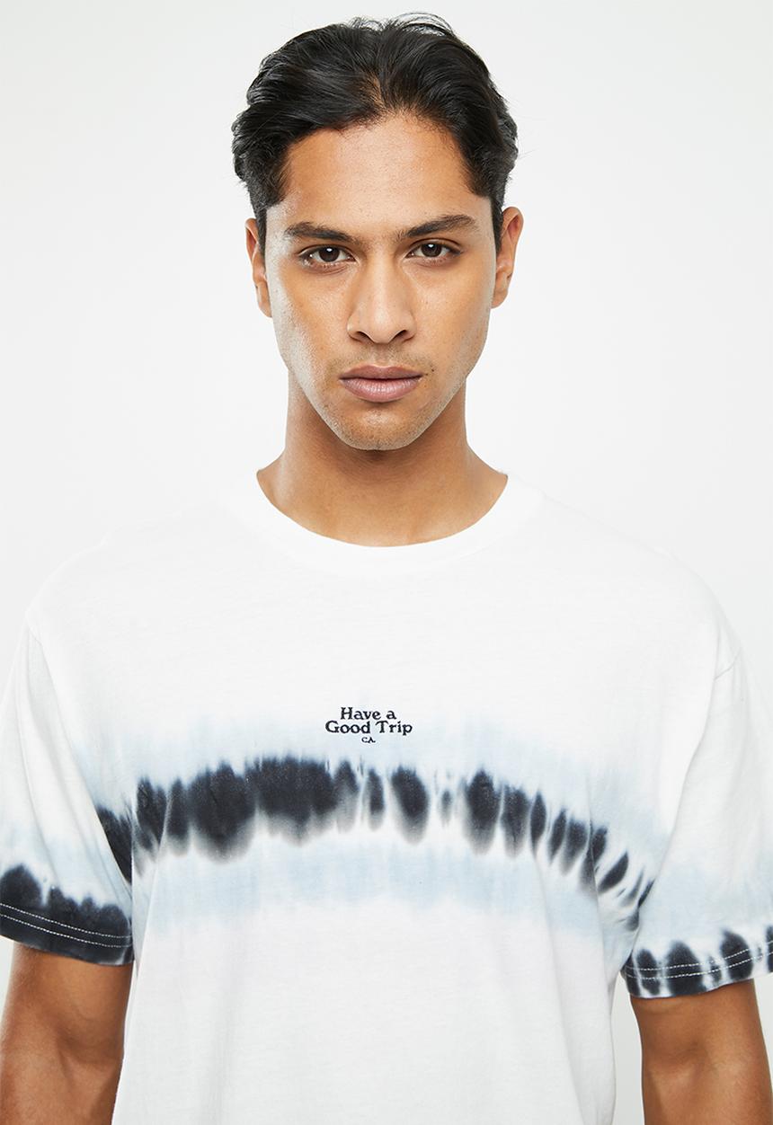 Cotton On - Festival short sleeve tee - blue fog washed black