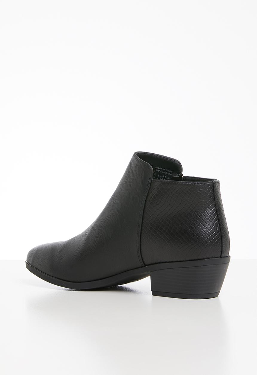 Call It Spring - Clari boot - black