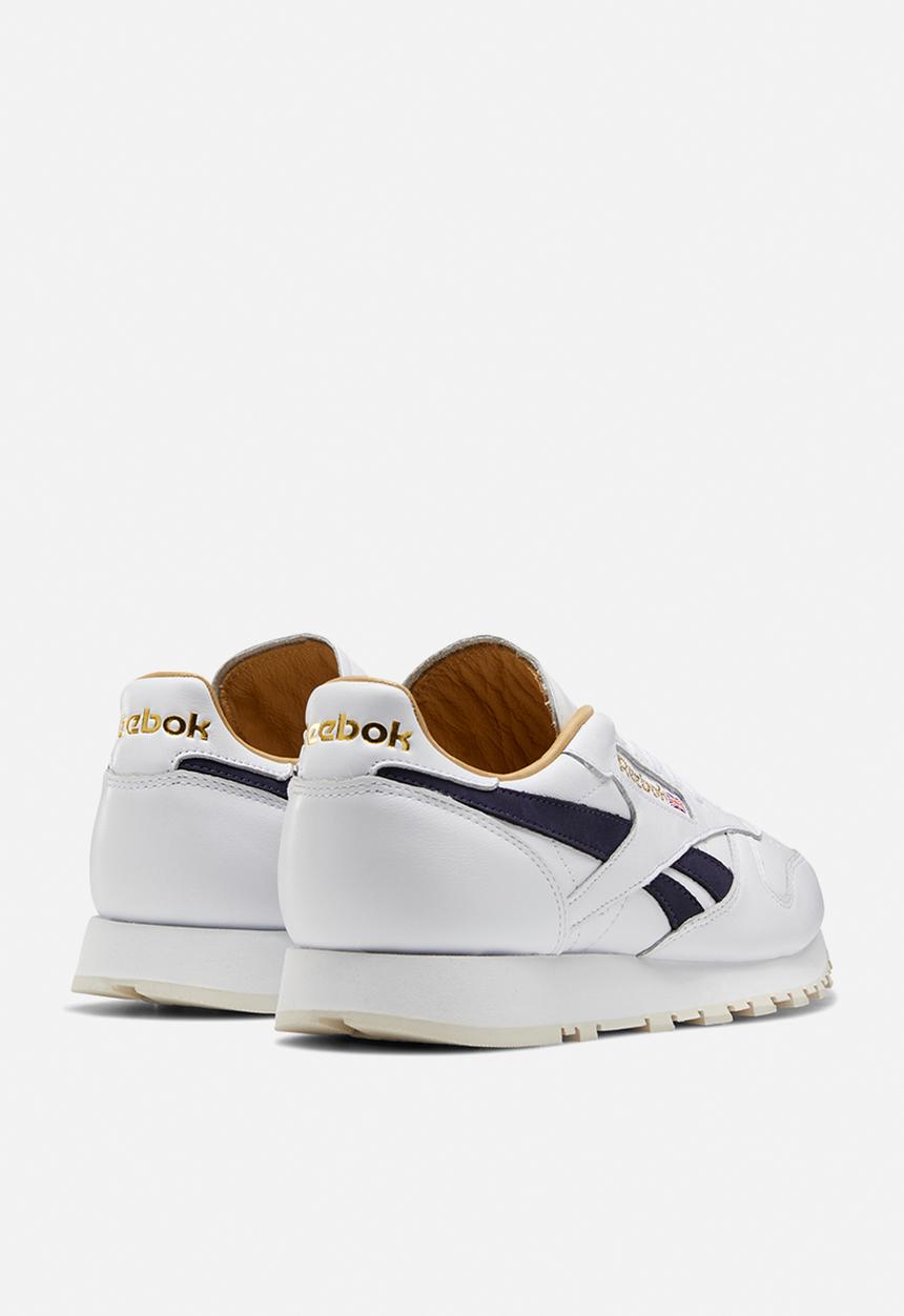 Reebok - Classic Leather - white / purple delirium / paperwhite