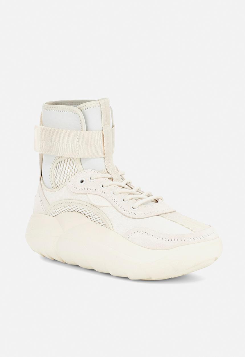 UGG® - La cloud hi - gardenia