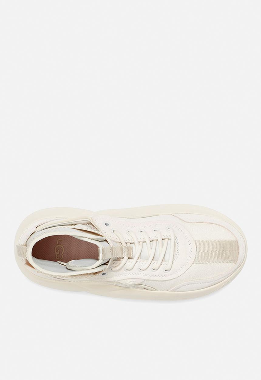 UGG® - La cloud hi - gardenia
