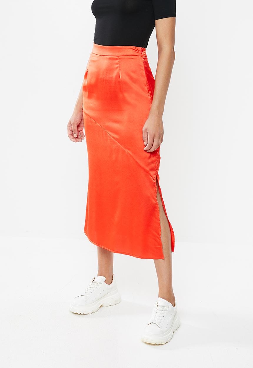 Missguided - Satin bias cut midi skirt - orange