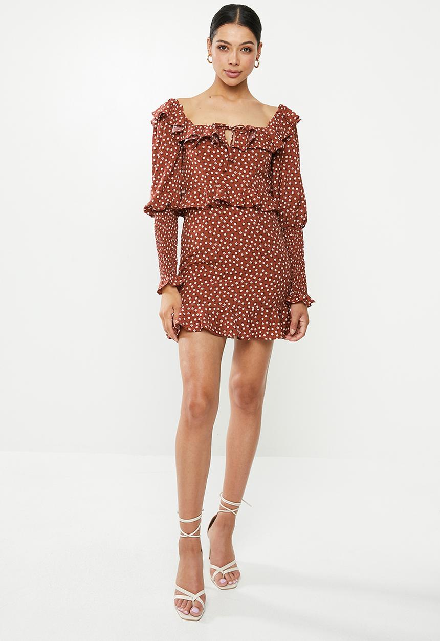 Missguided - Ditsy floral shirred milkmaid mini dress - multi 