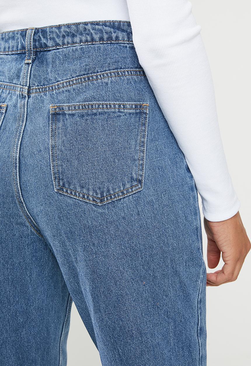 Missguided - Riot highwaisted cargo mom jean - blue