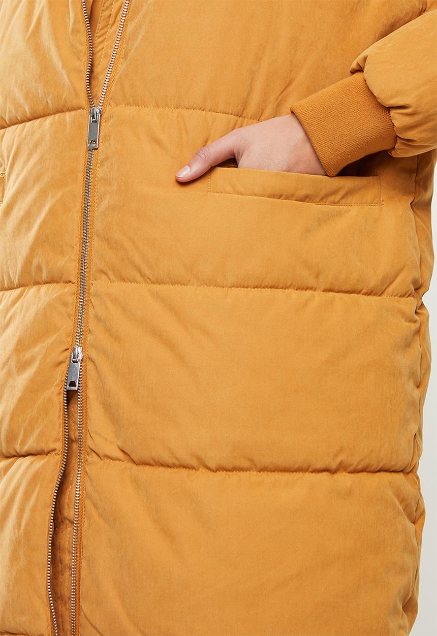 Jacqueline de Yong - Noble extra long padded jacket - yellow