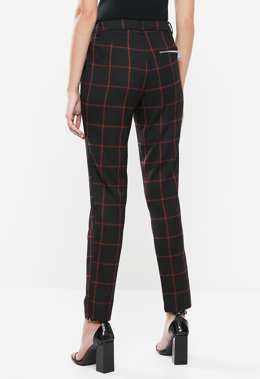 Jacqueline de Yong - Trixie pants - black & red