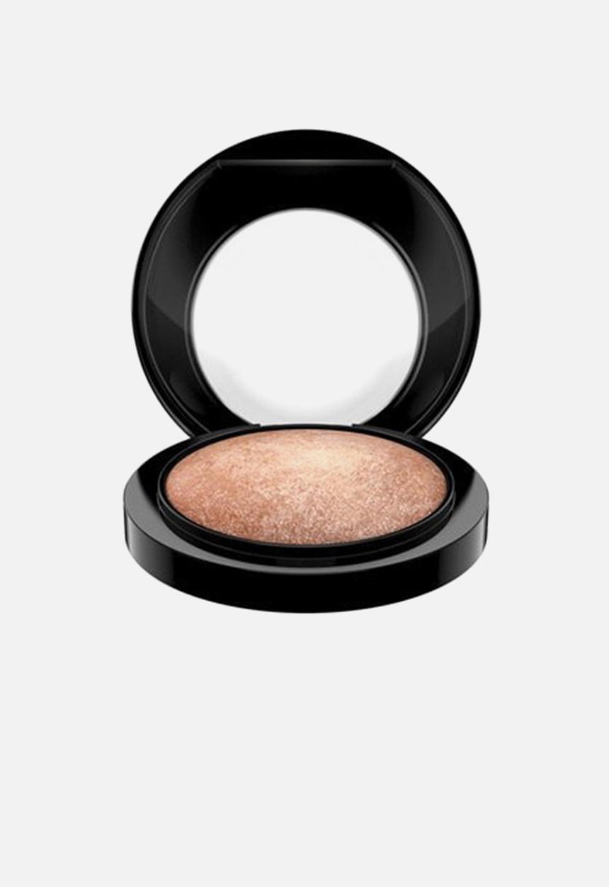 MAC - Pearl Thusi Me Kit