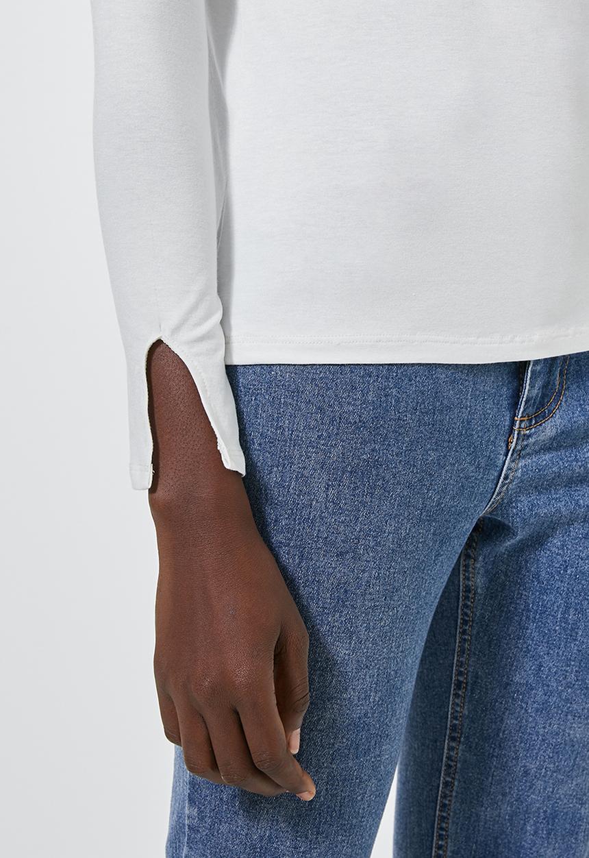 Superbalist - Grown on neck long sleeve fitted top - white
