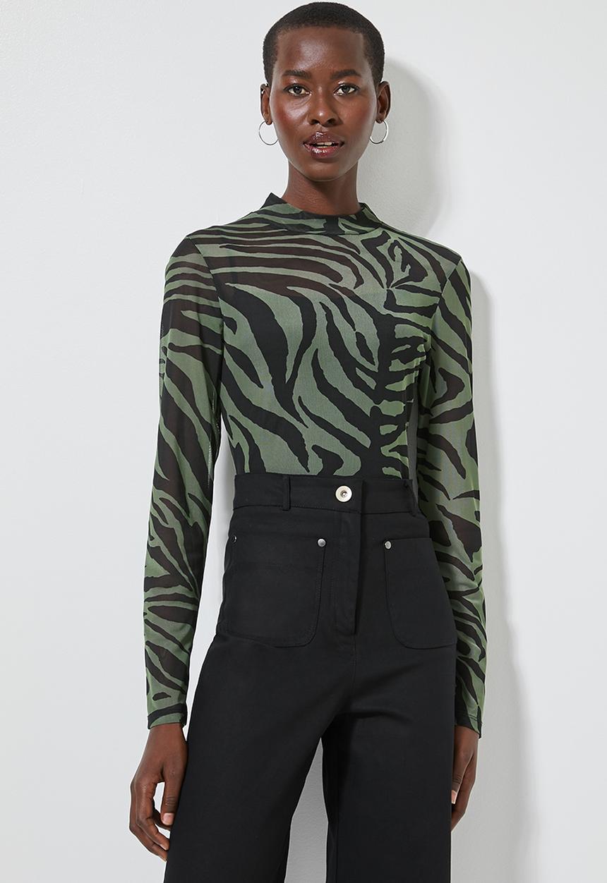 Superbalist - Printed mesh tee - black & green