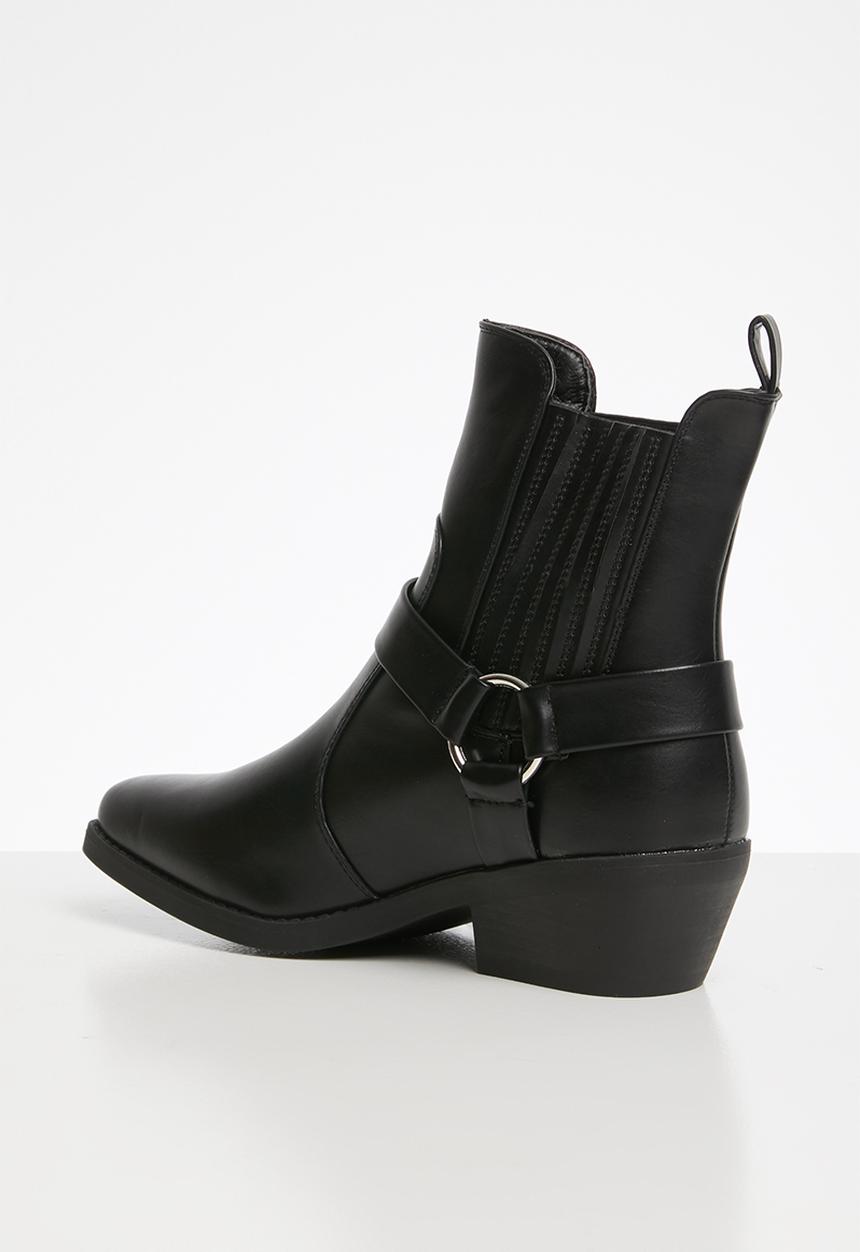 Cotton On - Tara square toe harness boot - black