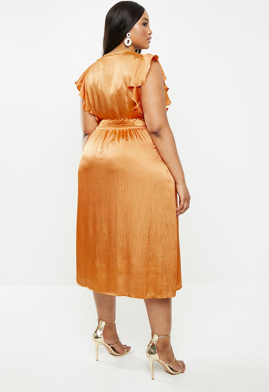 Glamorous - Plus crinkle satin ruffle dress - orange