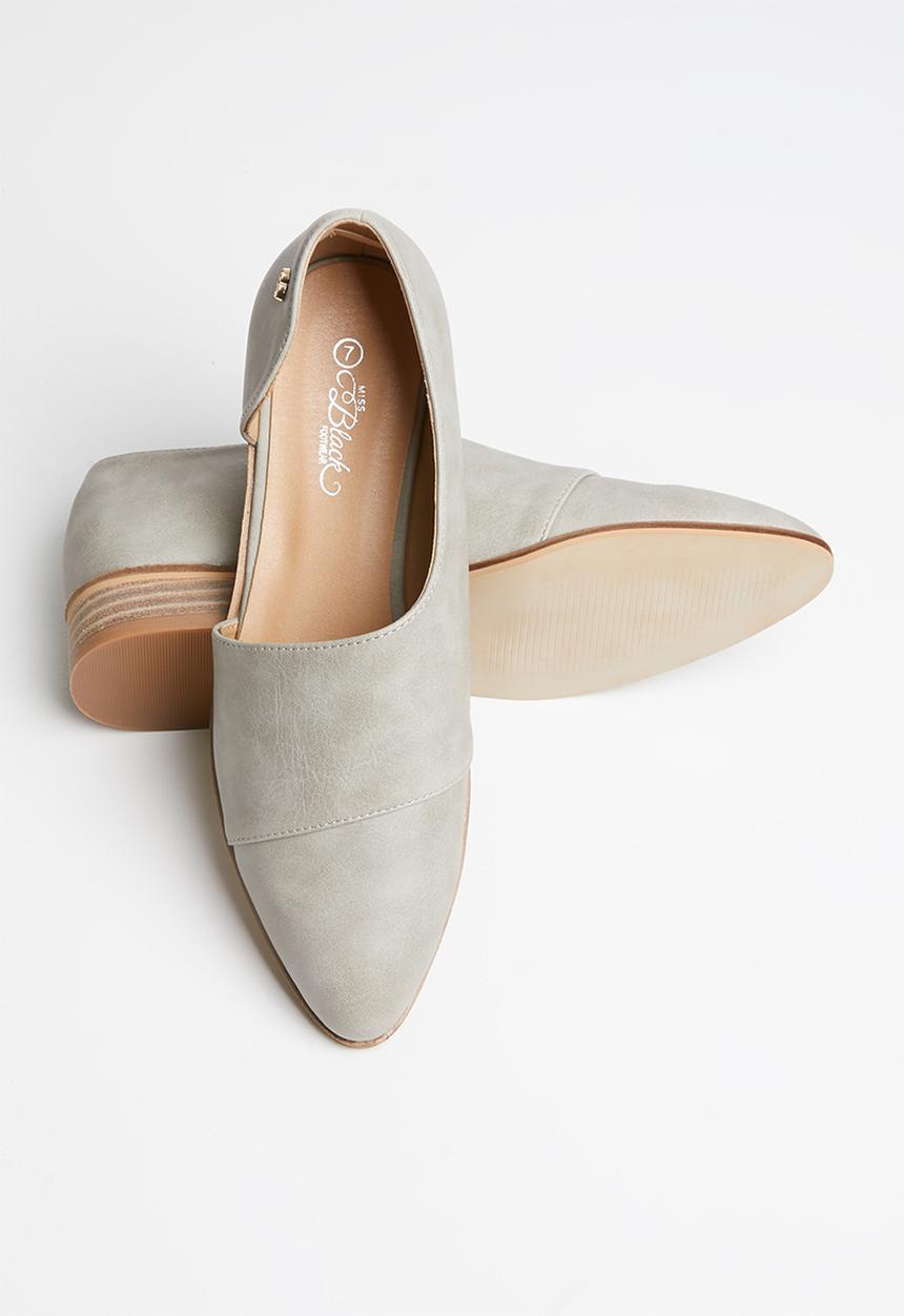 Miss Black - Aquai pump - grey