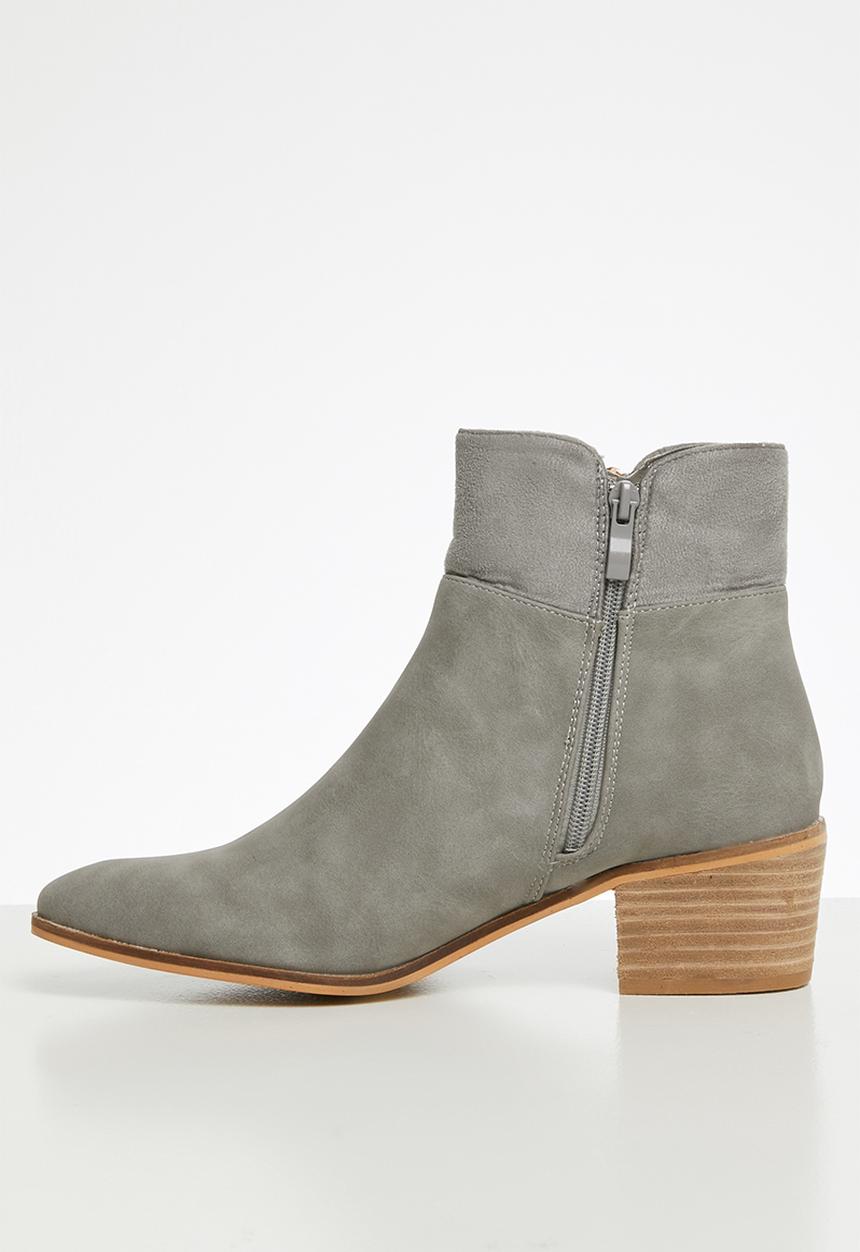 Miss Black - Archa boot - grey