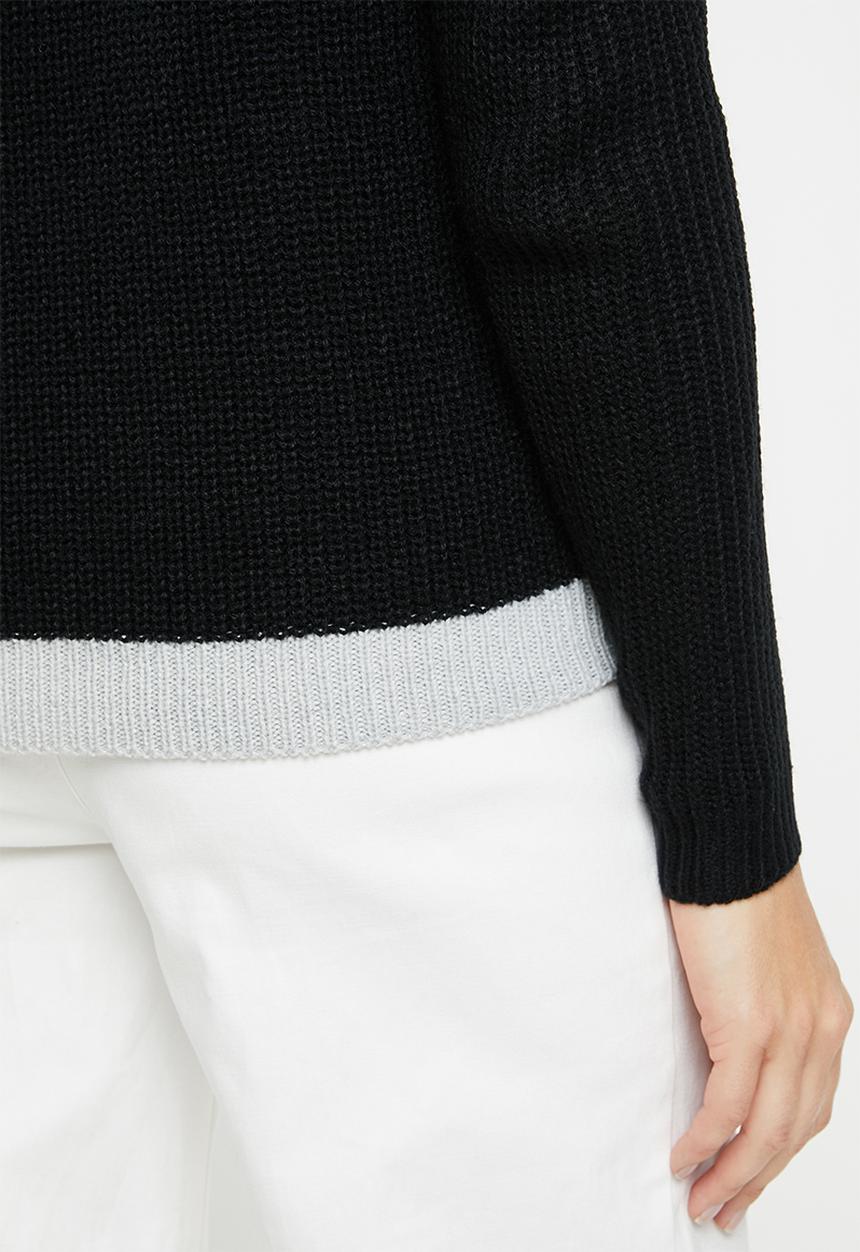 Jacqueline de Yong - Heavy long sleeve o-neck pullover - black & yellow