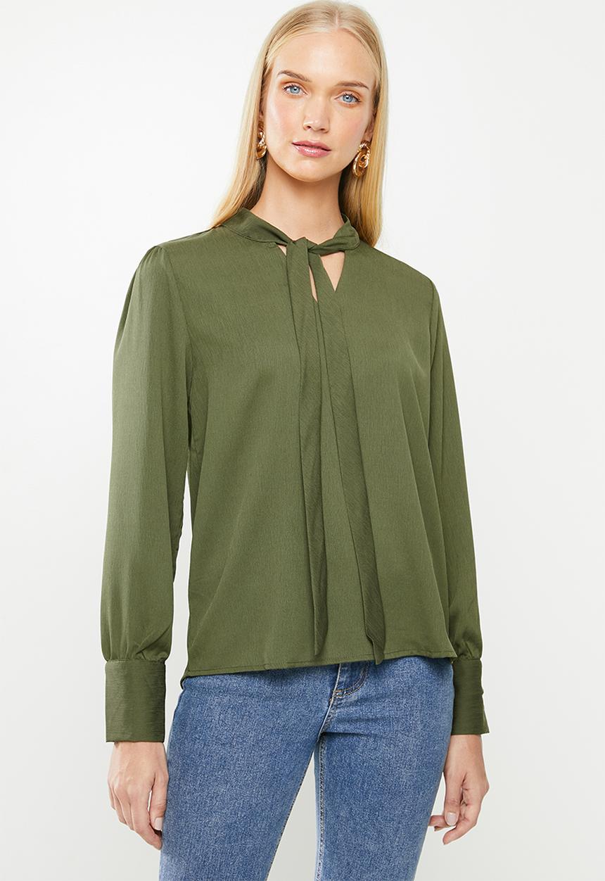 Jacqueline de Yong - Aubrey long sleeve bow-neck top - khaki 