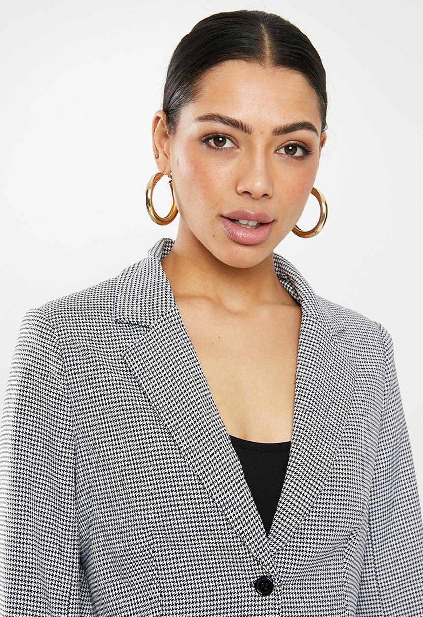 Missguided - Houndstooth check cropped blazer - black & white
