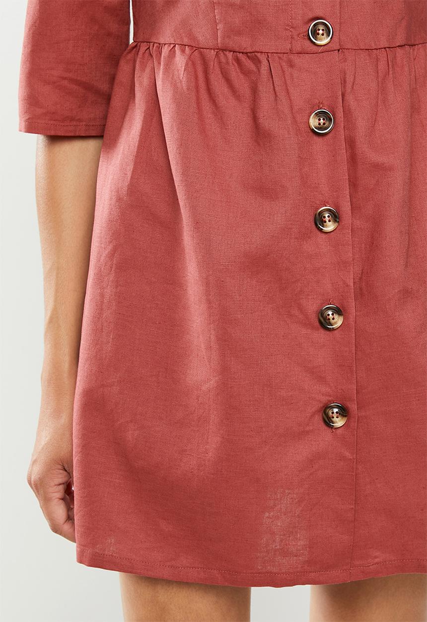 Glamorous - 3/4 sleeve button through mini - red