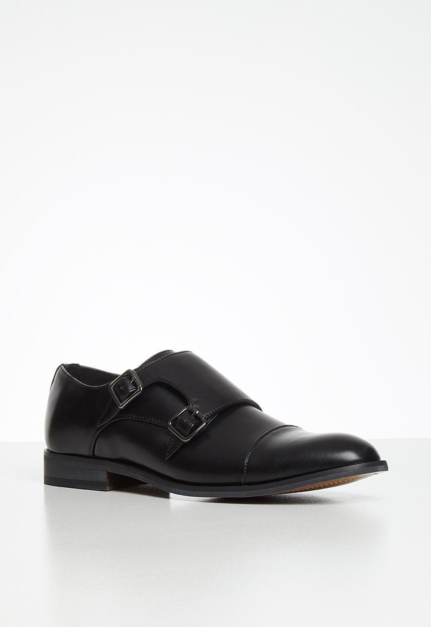 Superbalist - Jonah monk strap - black