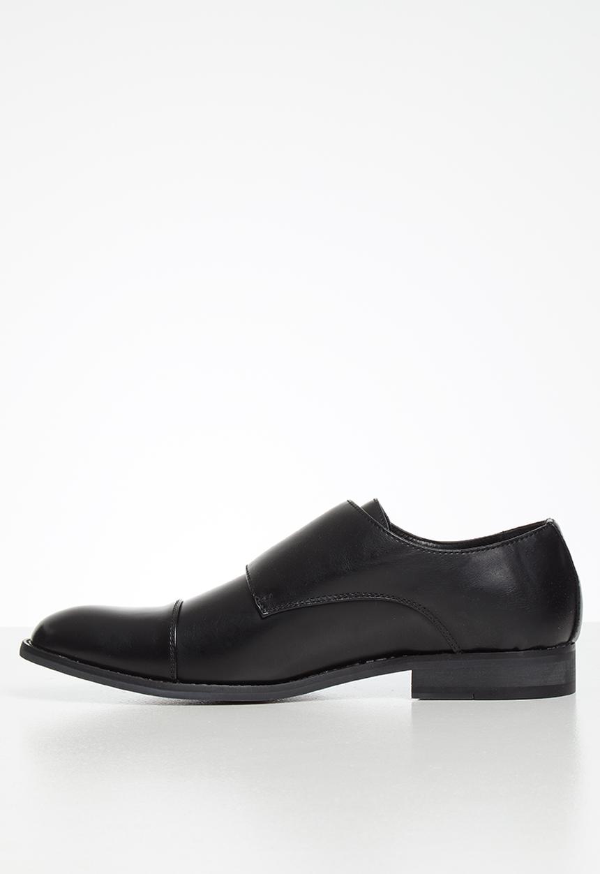 Superbalist - Jonah monk strap - black