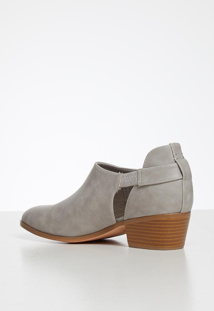 Butterfly Feet - Capricorn boot - grey