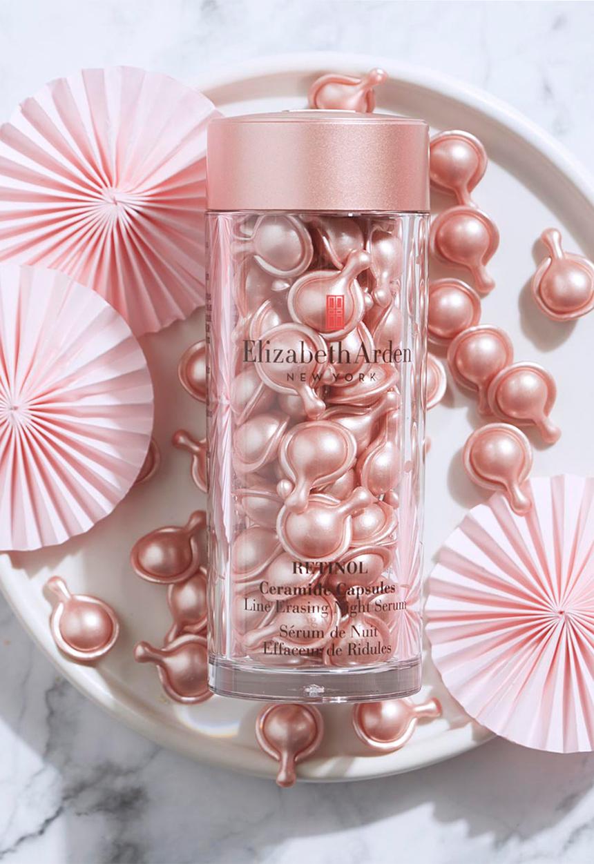 Elizabeth Arden - Retinol Ceramide Capsules Line Erasing Night Serum - 60pc