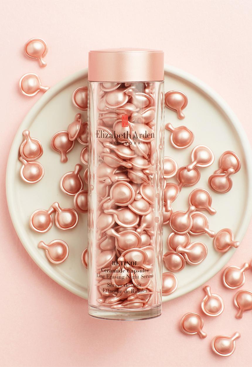 Elizabeth Arden - Retinol Ceramide Capsules Line Erasing Night Serum - 90pc
