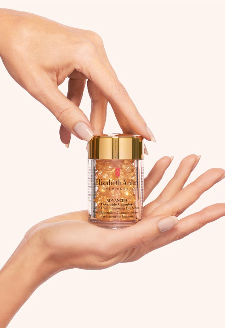 Elizabeth Arden - Advanced Ceramide Capsules Daily Youth Restoring Eye Serum - 60pc