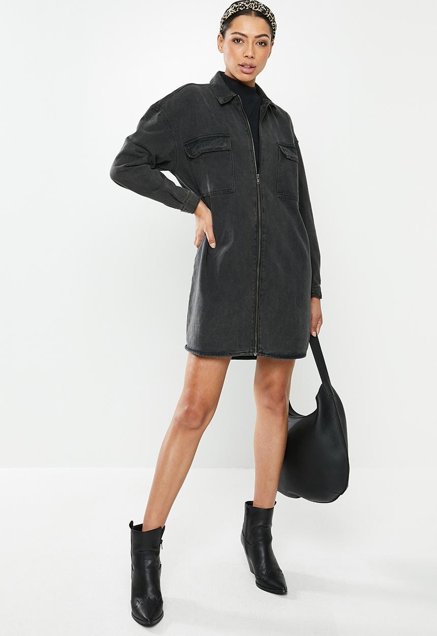 Missguided - Utility zip through denim shirt dress - black