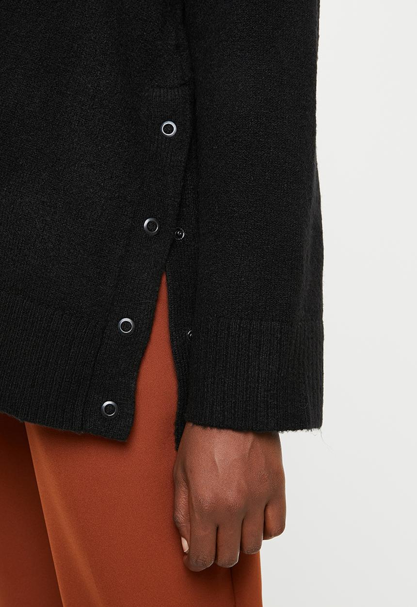 Cotton On - Maternity side button pullover - black