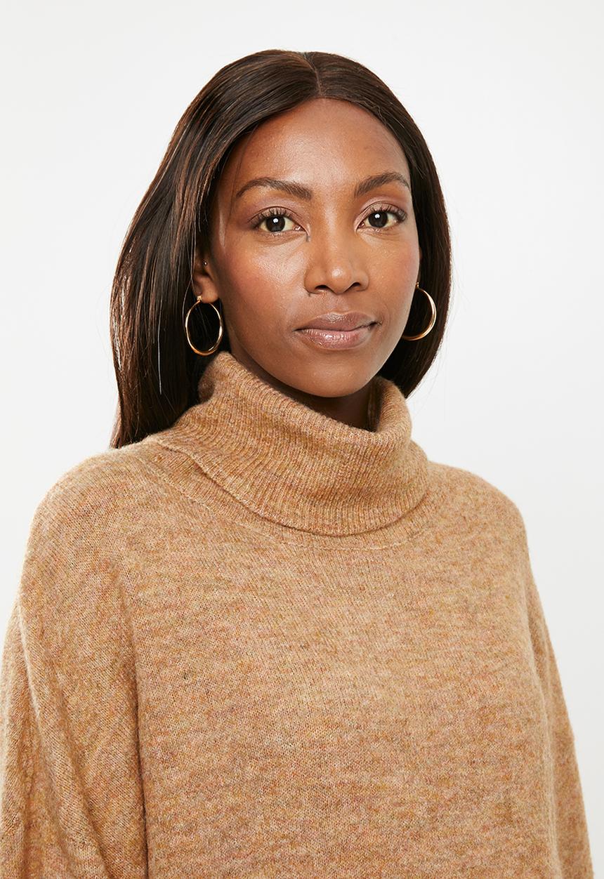 Cotton On - Maternity os slouchy roll neck - rusk 