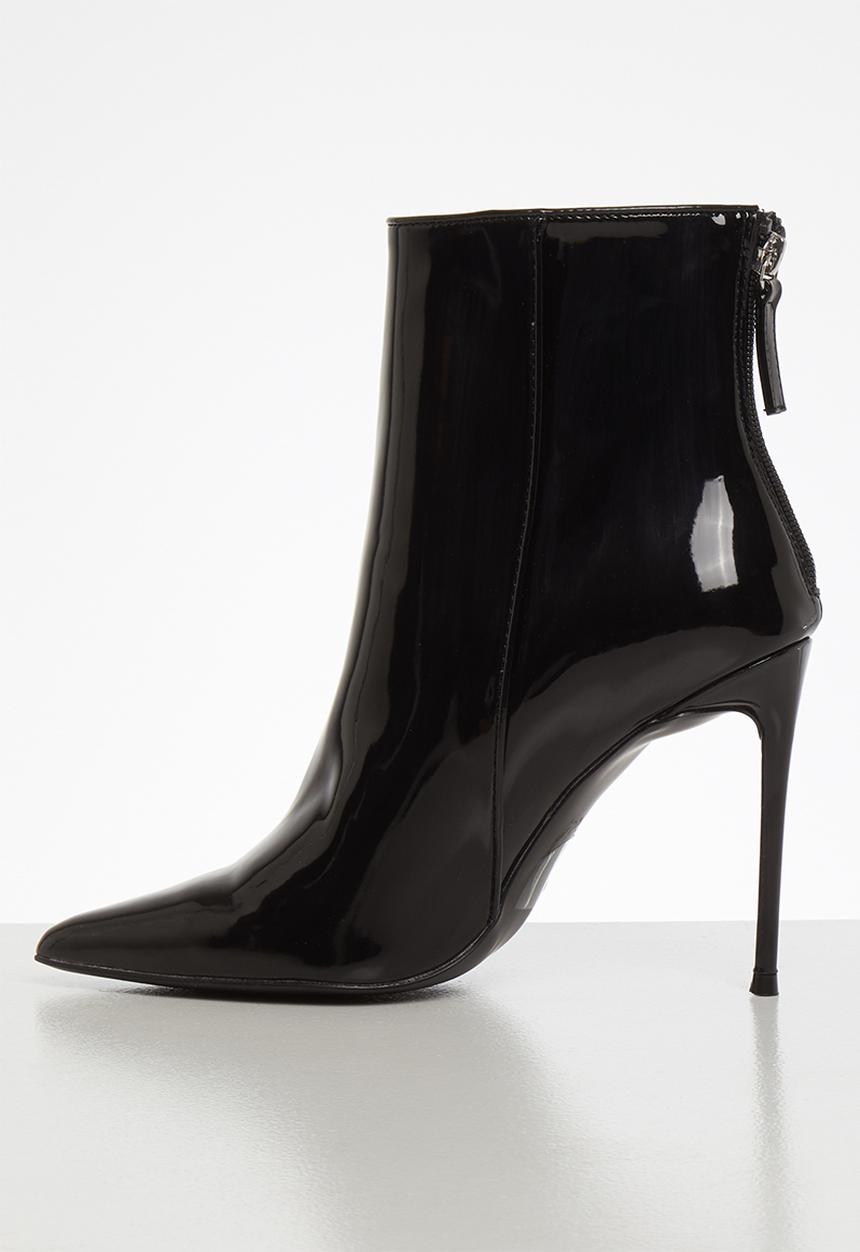 Steve Madden - Via bootie - black