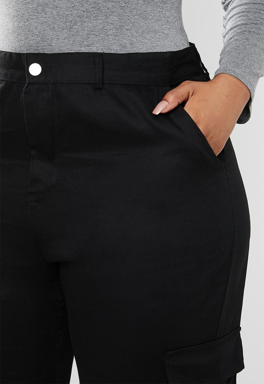 Missguided - Plus size plain cargo trousers - black