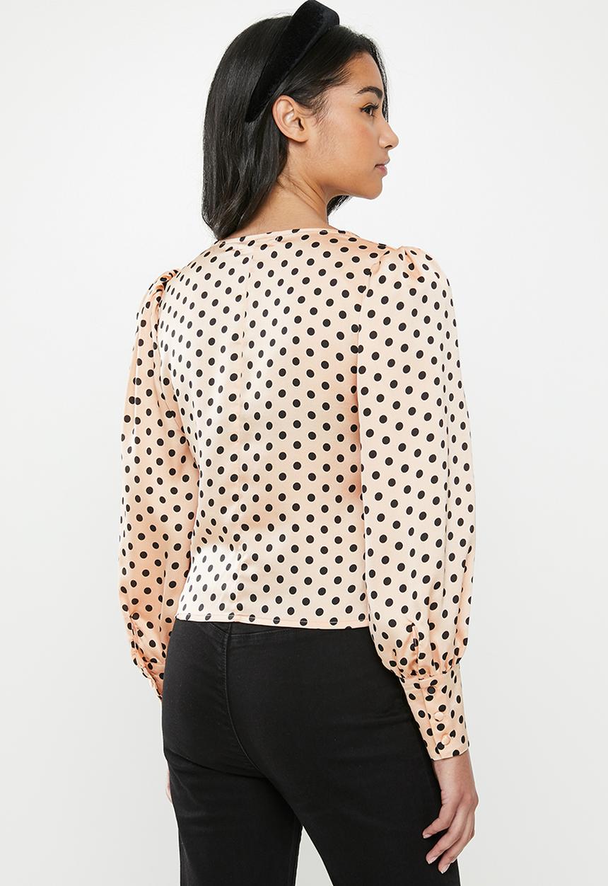 Glamorous - Petite V-neck spot blouse- peach & black