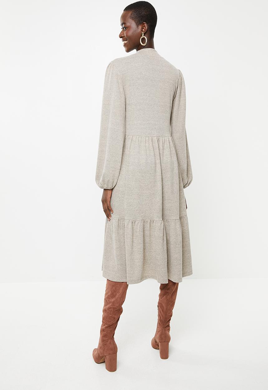 MILLA - Knit tiered midi dress - beige