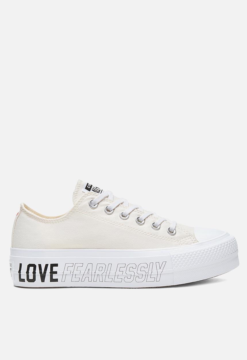 Converse - Chuck Taylor All Star Lift - love fearlessly