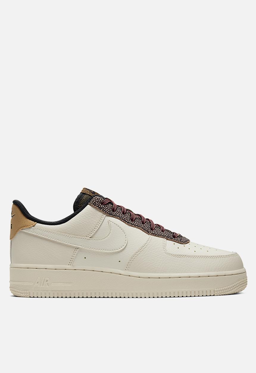 Nike - Air Force 1 '07 LV8 - fossil-wheat-shimmer